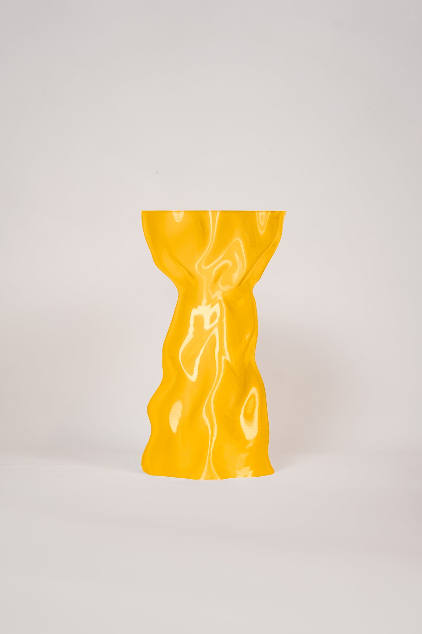 Noise Side Table / Yellow