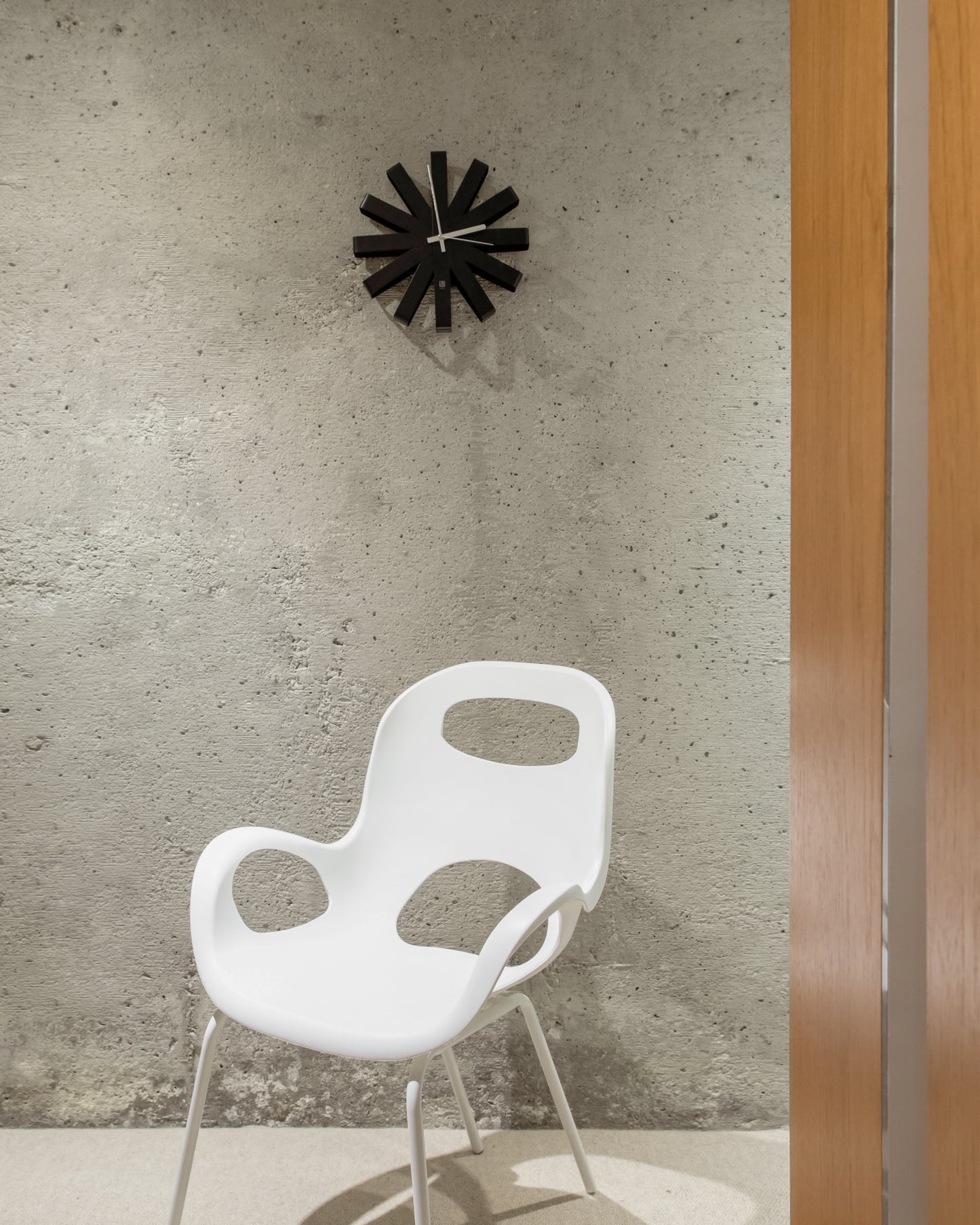 Umbra Ribbon Wall Clock