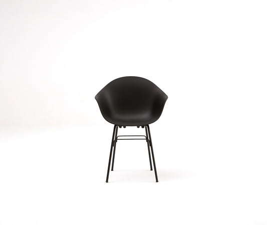 TA Armchair / Er Base Black Powder Coated / Black Seat