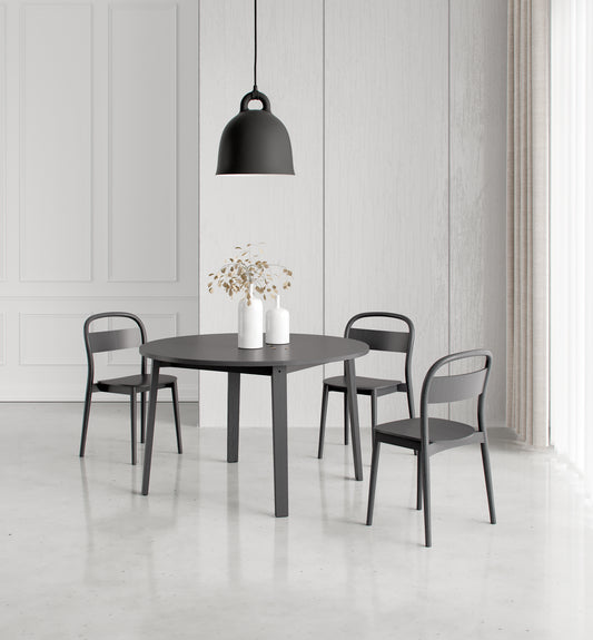 Yue Chair / Black Ash
