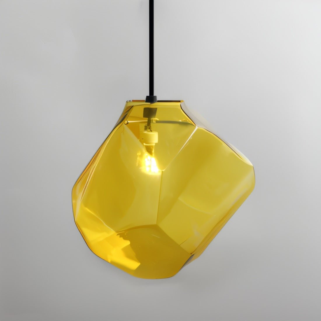 Piedra Pendant Light
