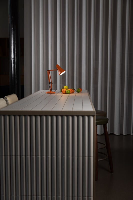 90 Mini Mini Desk Lamp Sunburnt Orange