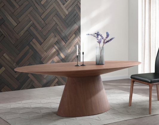 Bruno Dining Table / Walnut