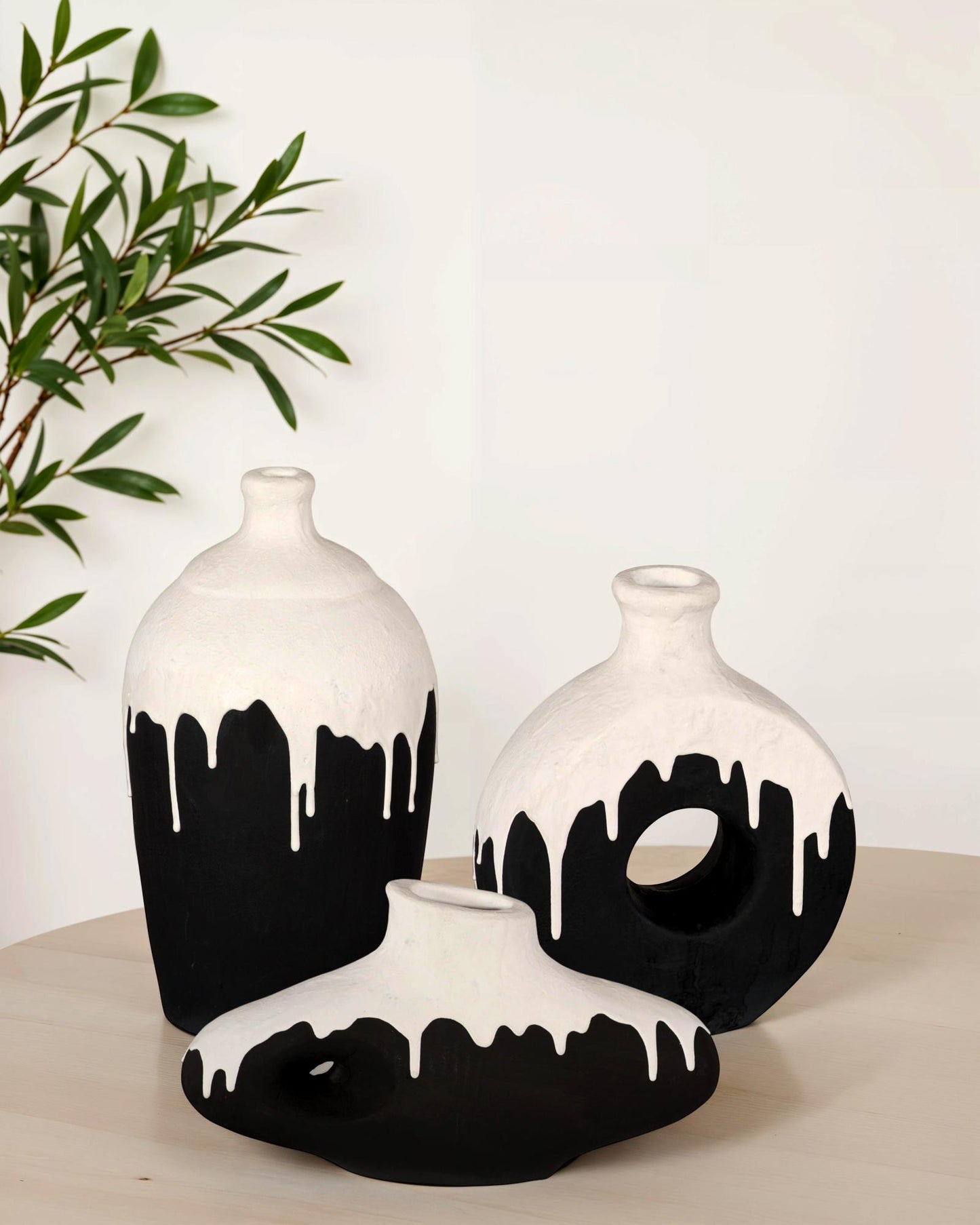 Porcelain Drip Vase, Wide