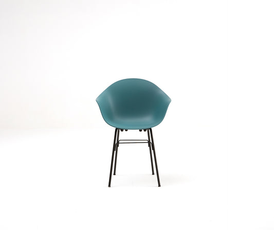 TA Armchair / Er Base Black Powder Coated / Ocean Blue Seat
