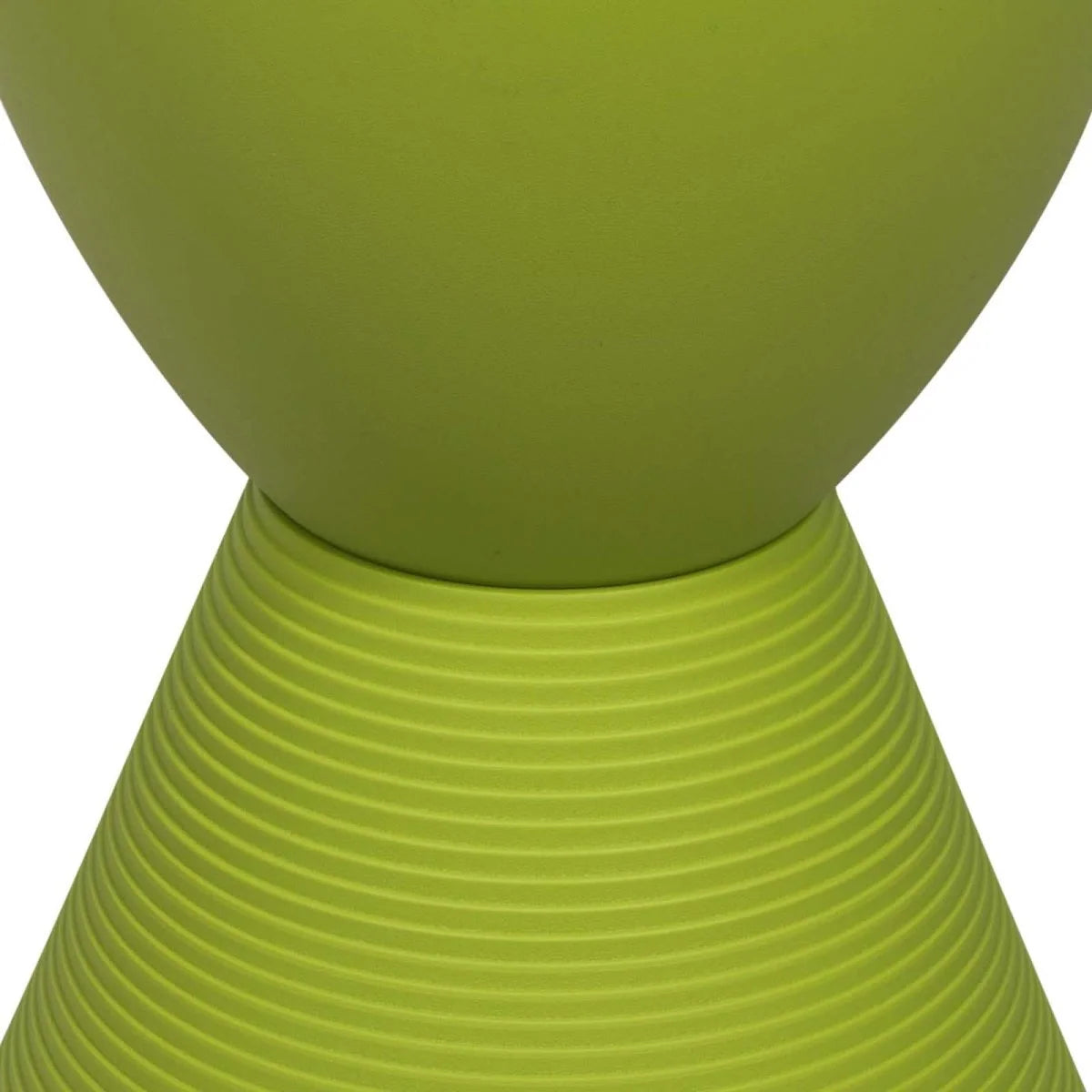 LeisureMod Boyd Storage Round Side End Table / Green