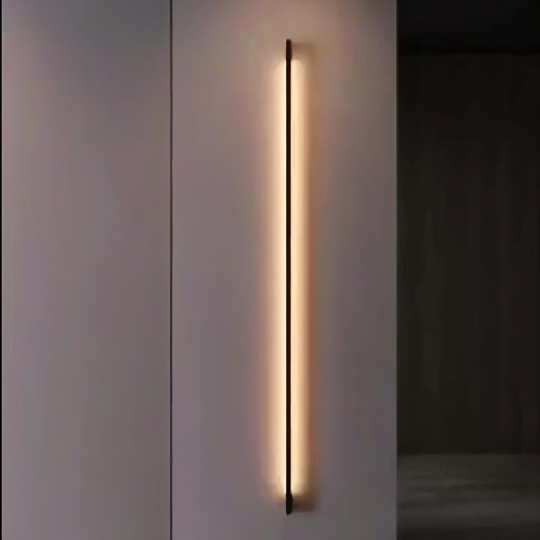 Hanur Wall Lamp