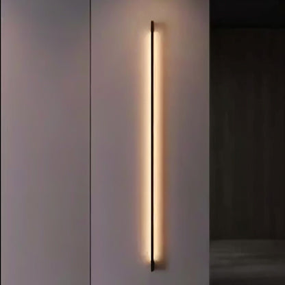Hanur Wall Lamp