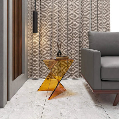 LeisureMod Randolph Triangular Modern Side Table Set of 2 / Transparent Tea