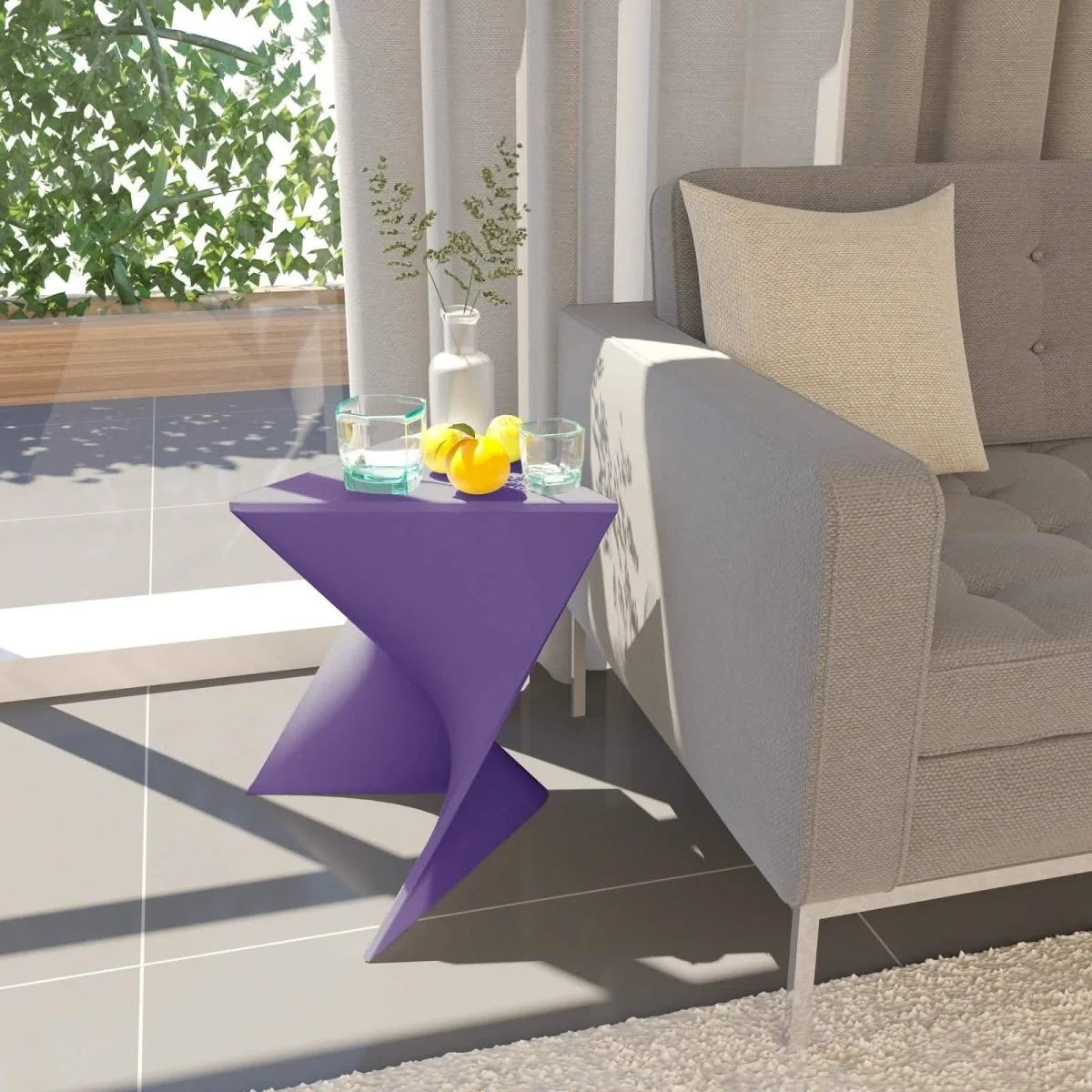 LeisureMod Randolph Triangular Modern Side Table Set of 2 / Purple