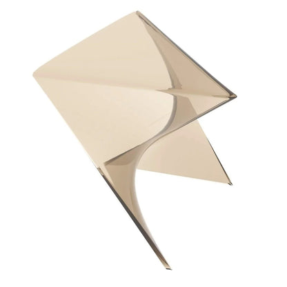 LeisureMod Randolph Triangular Accent Side Table in / Amber