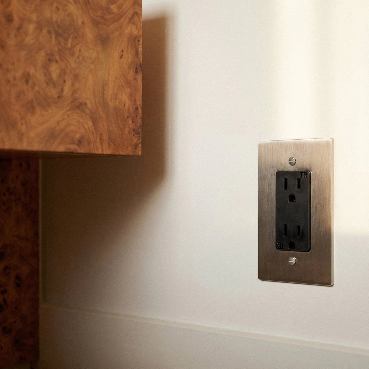 The Brass Outlet (1 to 4 Gang)